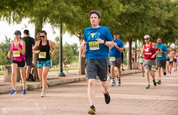 runners during the FitFoodie 5K in Round Rock